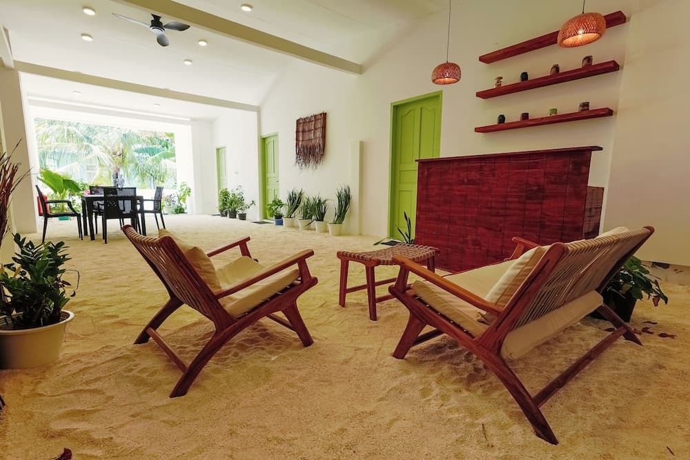 Azul Retreat - View 2