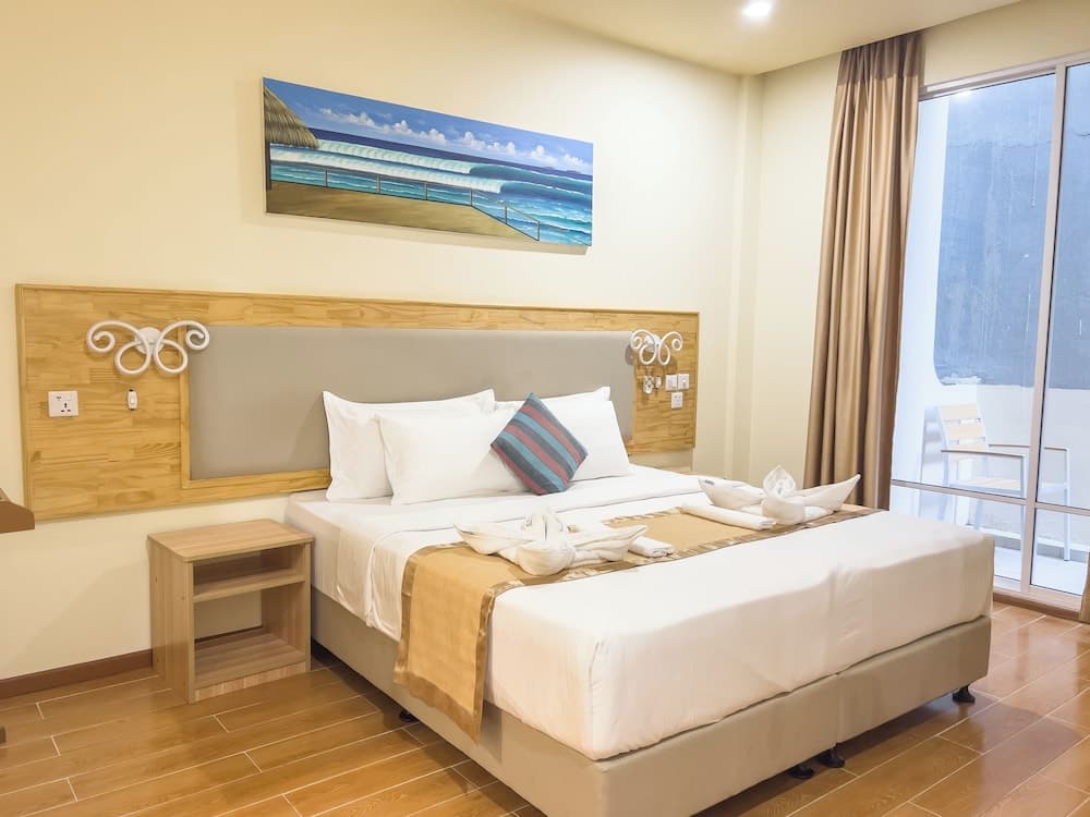 Rehendhi Villa - View 7