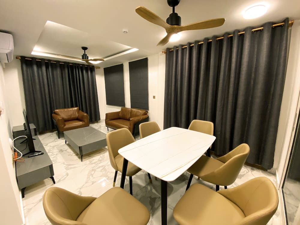 Stay Mikado - View 18