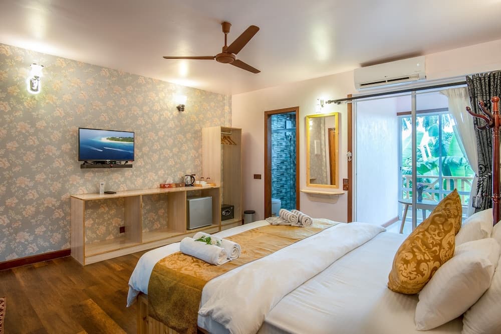 Ostrov Palm Villa - View 10