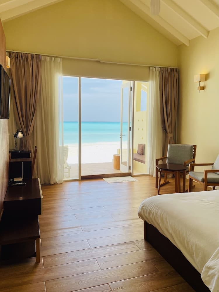 Hondaafushi Island Resort - View 17