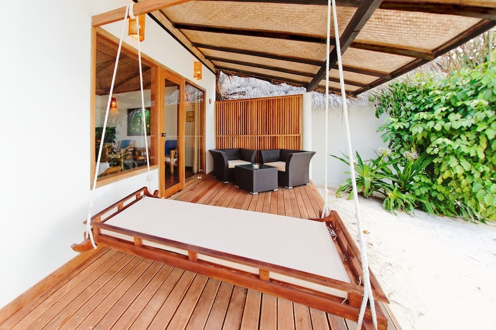 Angaga Island Resort & Spa - View 11