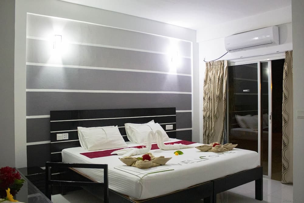 Crown Beach Hotel Maldives - View 24