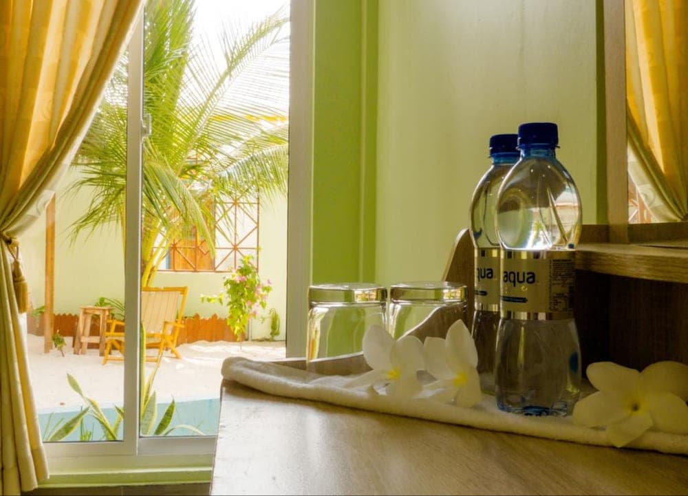 Medhufaru Inn - View 4