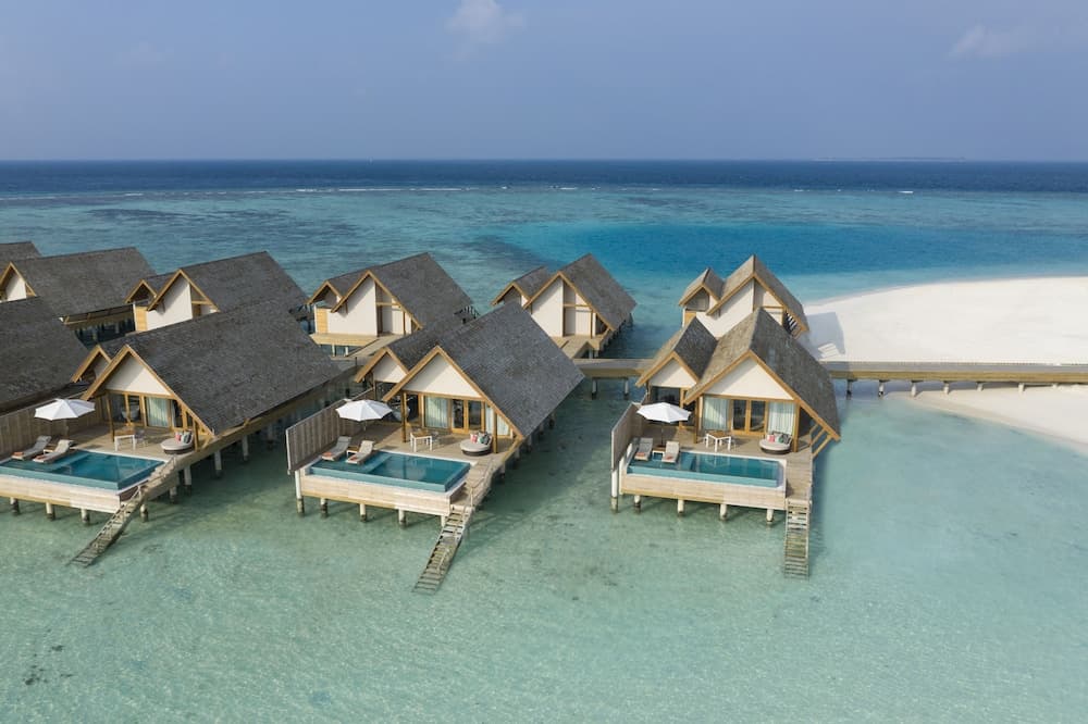 Emerald Faarufushi Resort & Spa - View 100