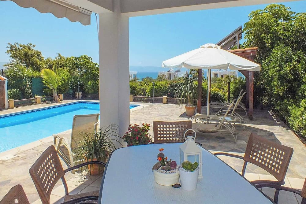 Meeru Maldives Resort Island - View 16