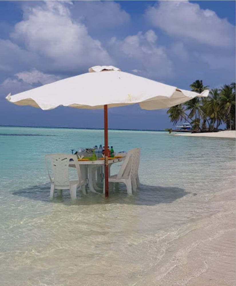 Kuri Himandhoo Inn - View 16