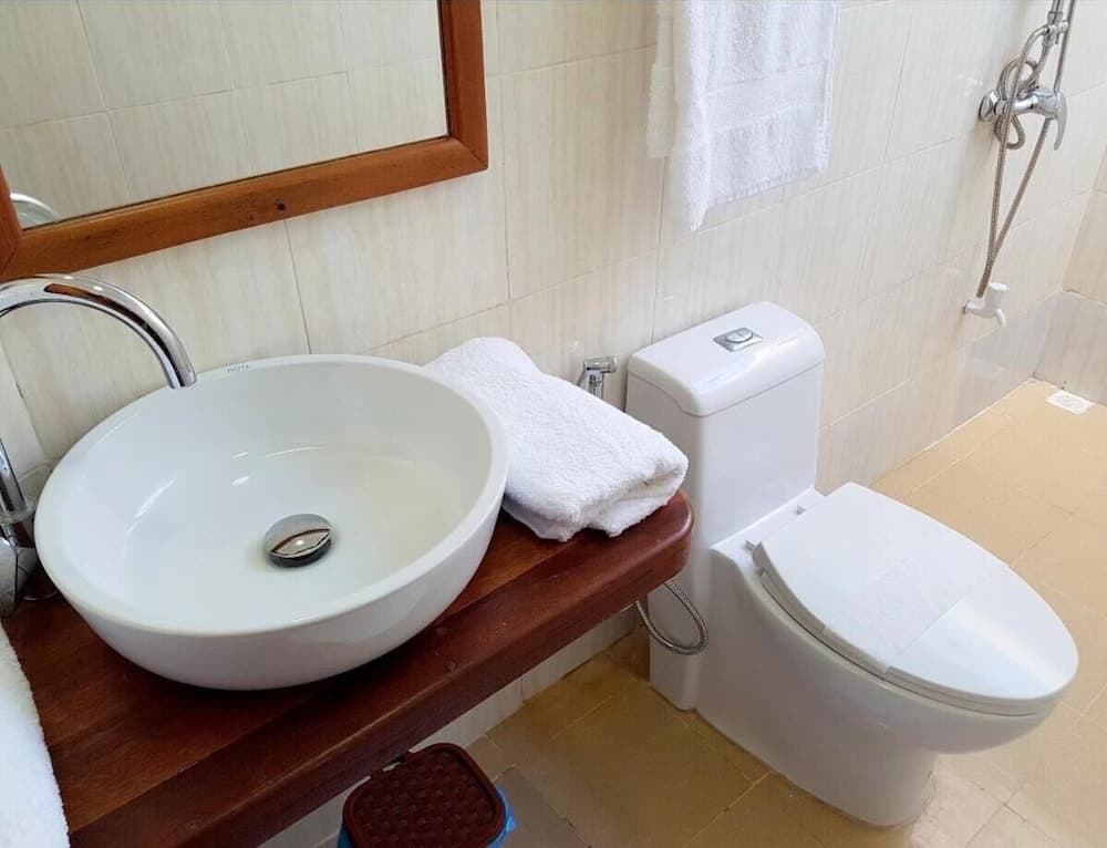 Detour Beach View - View 20