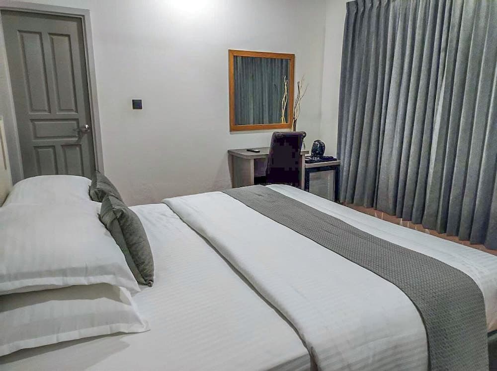 Turtle Inn Dharavandhoo - View 4