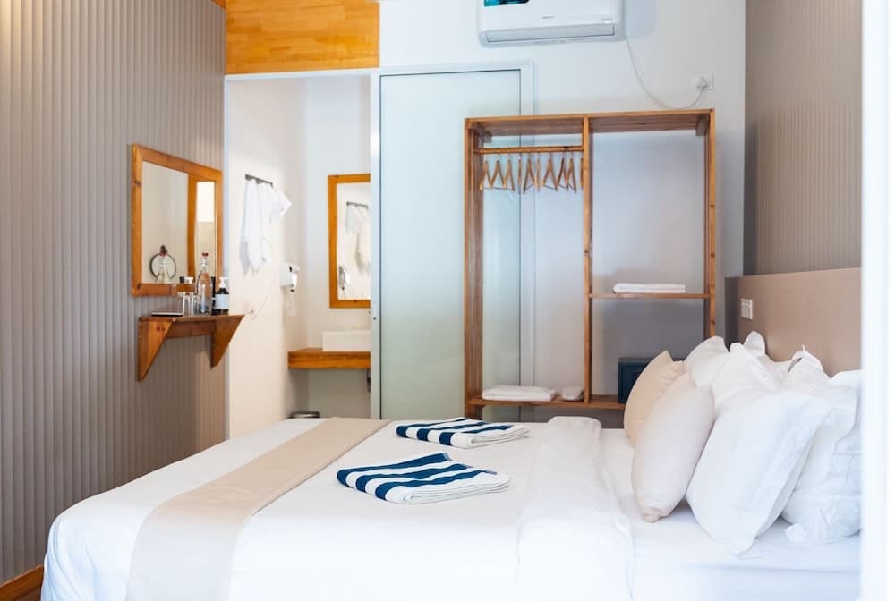 Navaya Dhiffushi - View 31