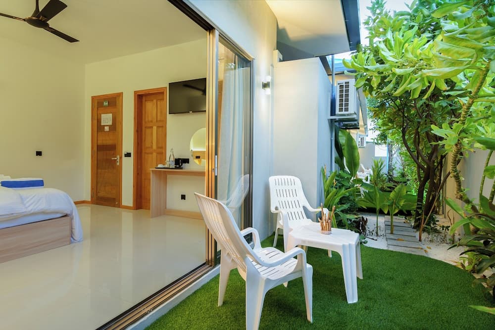 La Solara Villa - View 2