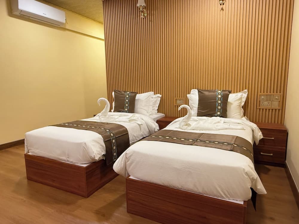 Breeze Haven Surf Retreat - View 7