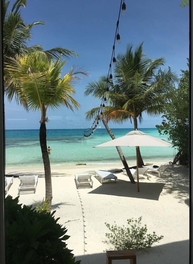 The Sunset Villa - View 18