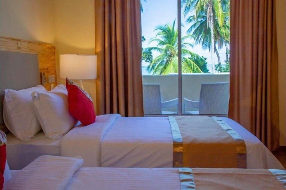 Akasha Beach Maafushi - View 11