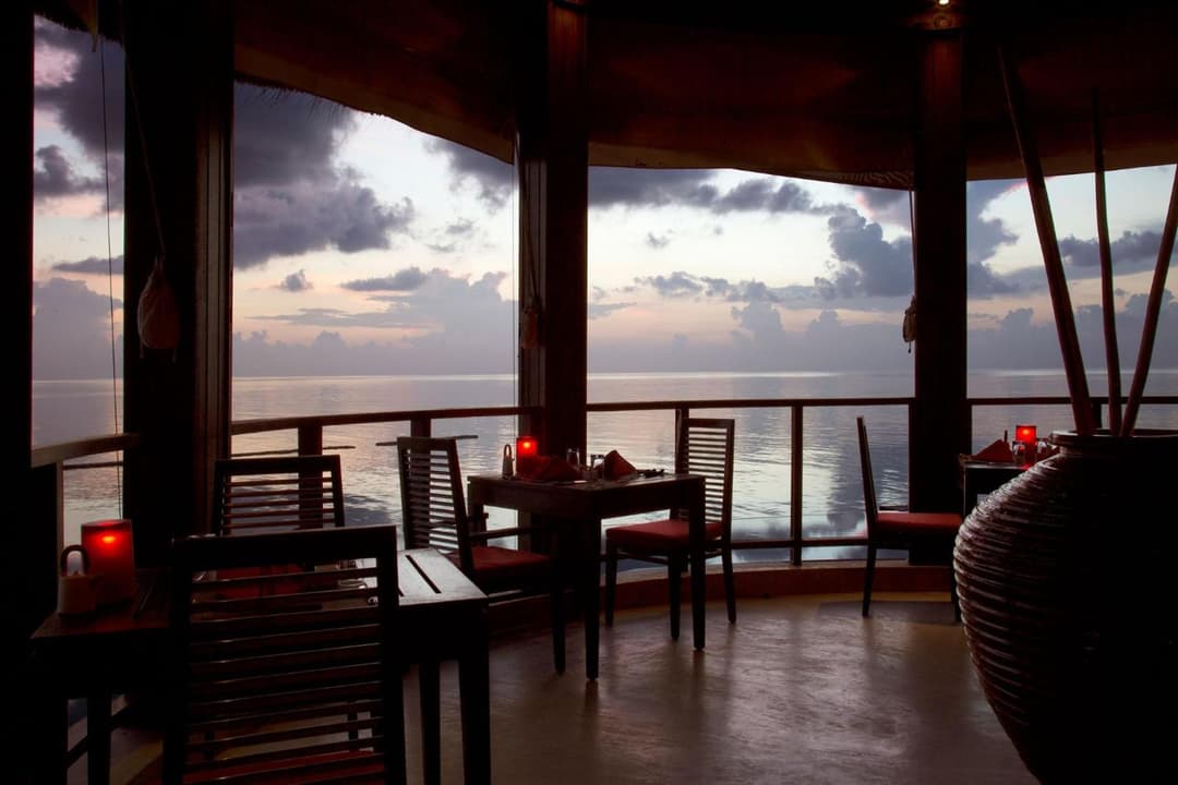 Coco Bodu Hithi - Stay 4 nights or more and enjoy 30 percent off Shared Roundtrip Speedboat, valid for stays until 31st August 2026 - View 8