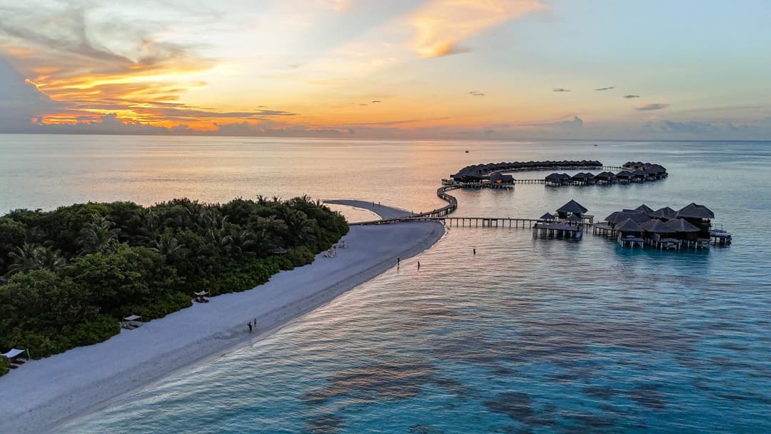 Coco Bodu Hithi - Stay 4 nights or more and enjoy 30 percent off Shared Roundtrip Speedboat, valid for stays until 31st August 2026 - View 33